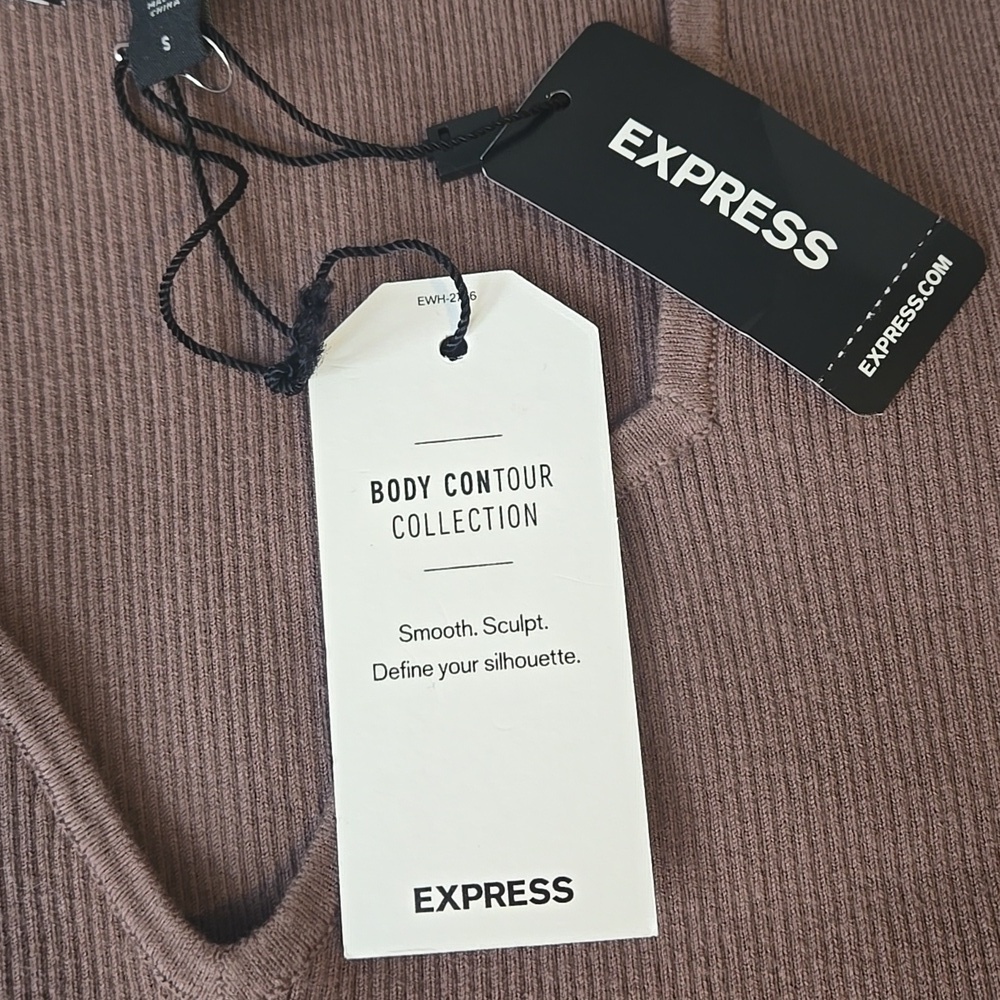 Express Top Size Small - Picture 3 of 5